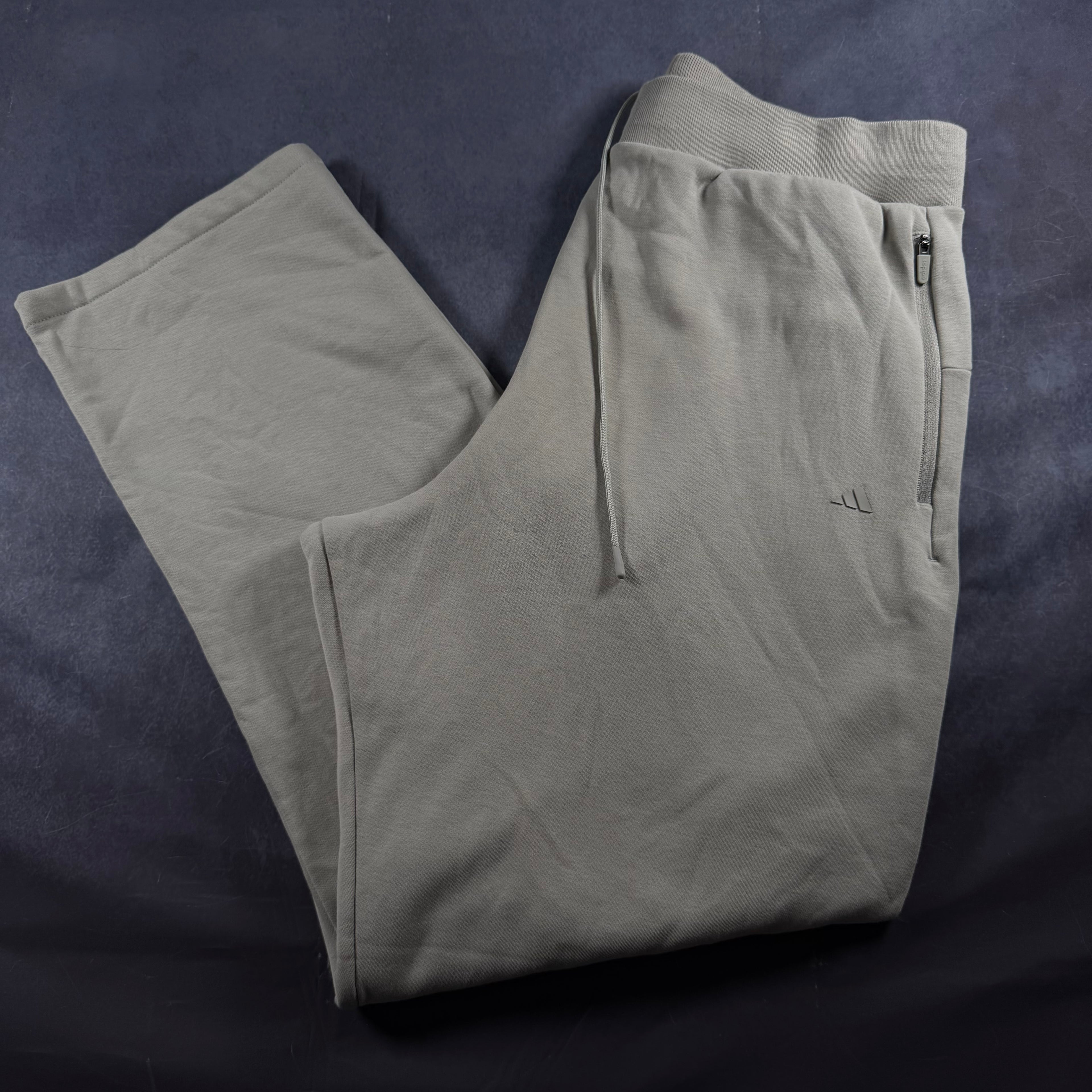 Pantalón Adidas Crema Unisex