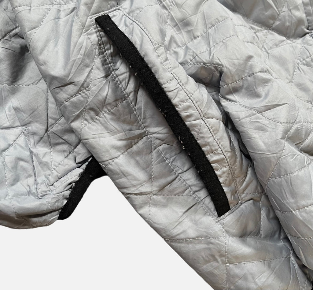 Chaqueta Nike Gris Vintage Streetwear Outside Y2K