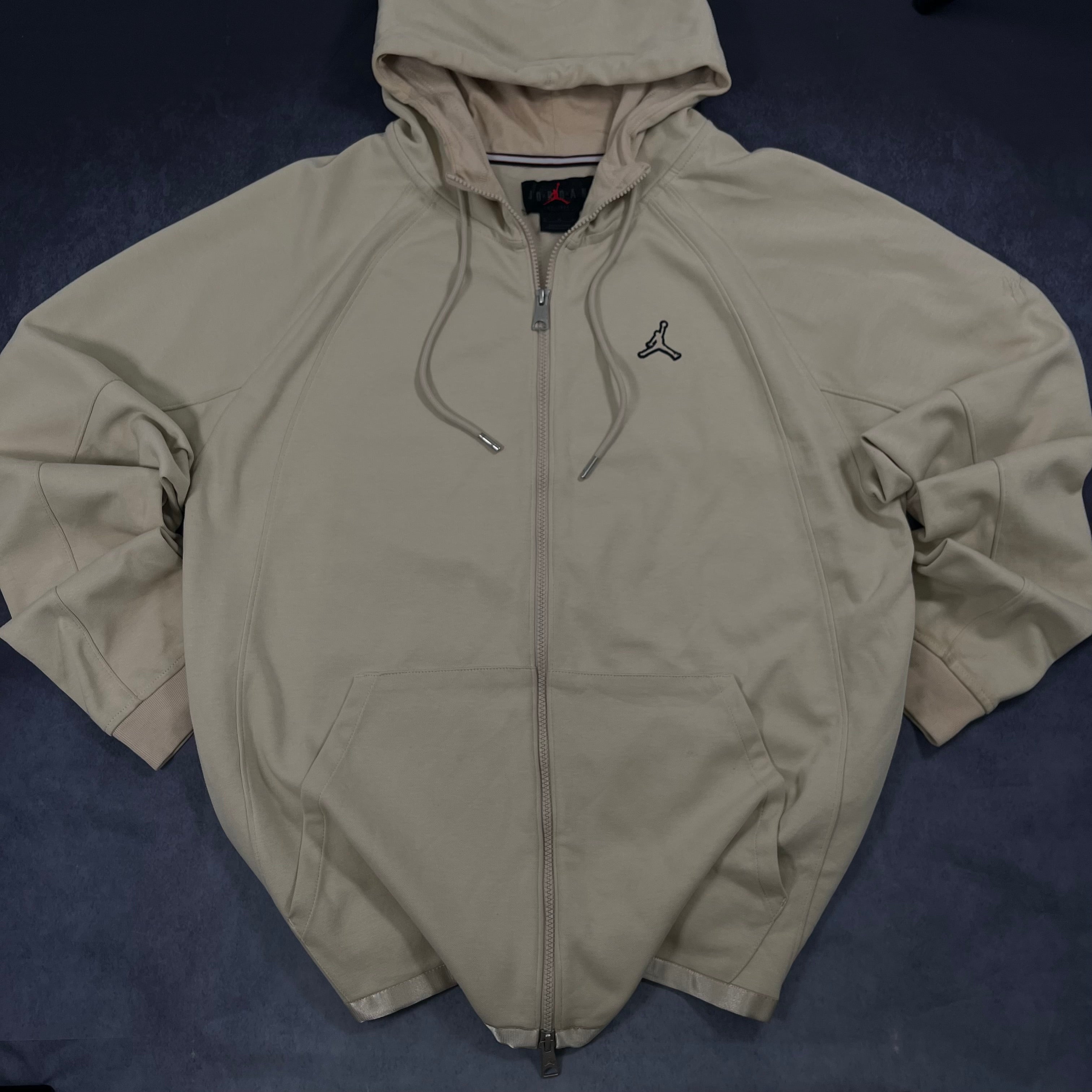 Chaqueta Jordan Beige Unisex